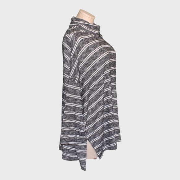 Postmark Anthropologie Mika Black White Striped Oversized Turtleneck Top - Picture 3 of 6